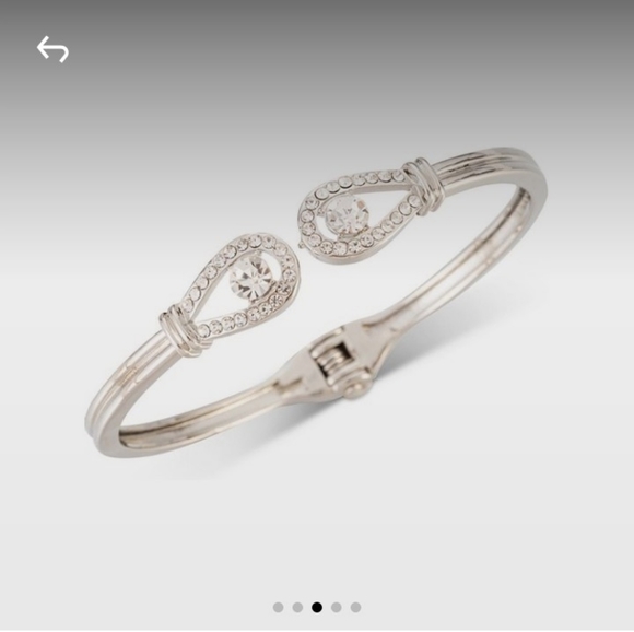 BRACELETS - Picture 8 of 10